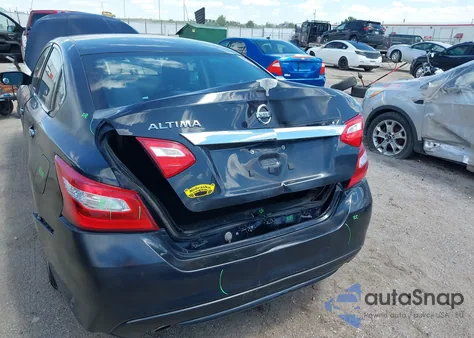 2016 Nissan Altima 2.5/2.5 S/2.5 Sl/2.5 Sr/2.5 Sv z USA, uszkodzony, nr VIN 1N4AL3AP9GC235276